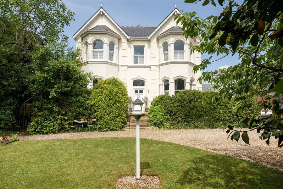 Property Image 28
