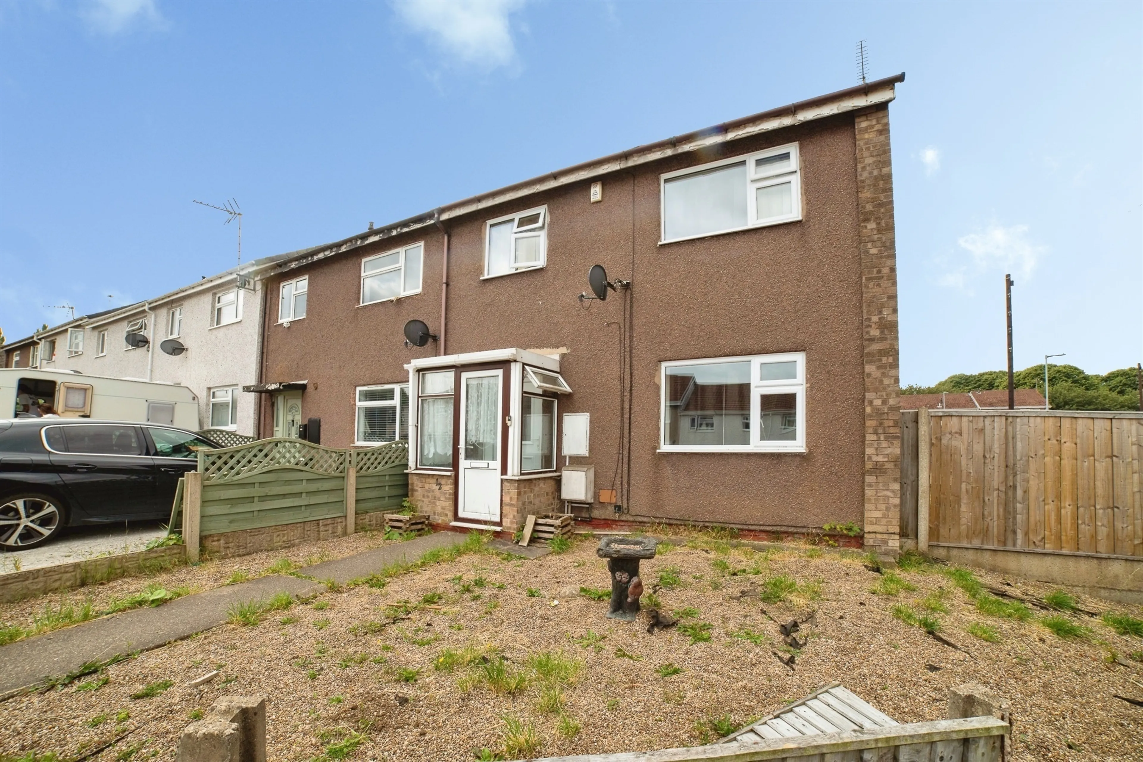 Property photo 0