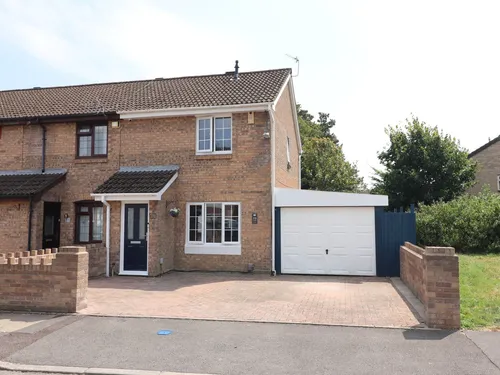 Carew Close, Barryphoto