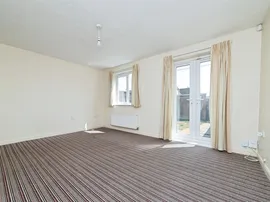 Follifoot Drive, Hull thumb 3