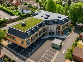 Novello, Belmont Place, Maidenhead photo
