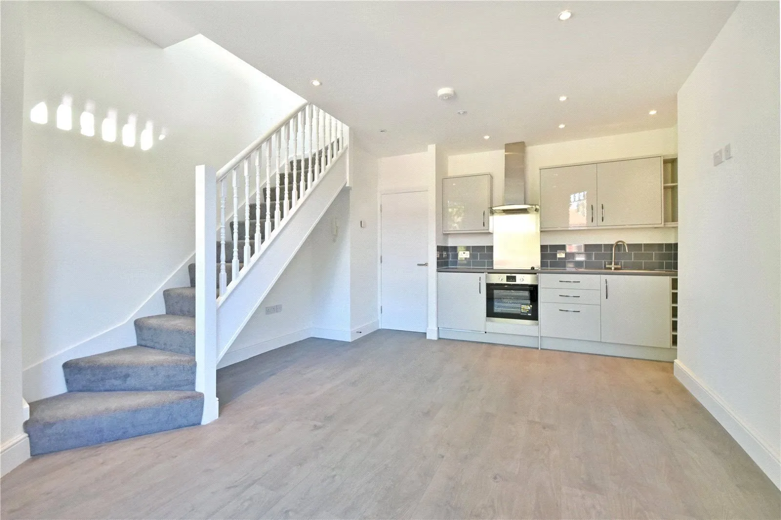 Dartmouth Road, Mapesbury, London, NW2