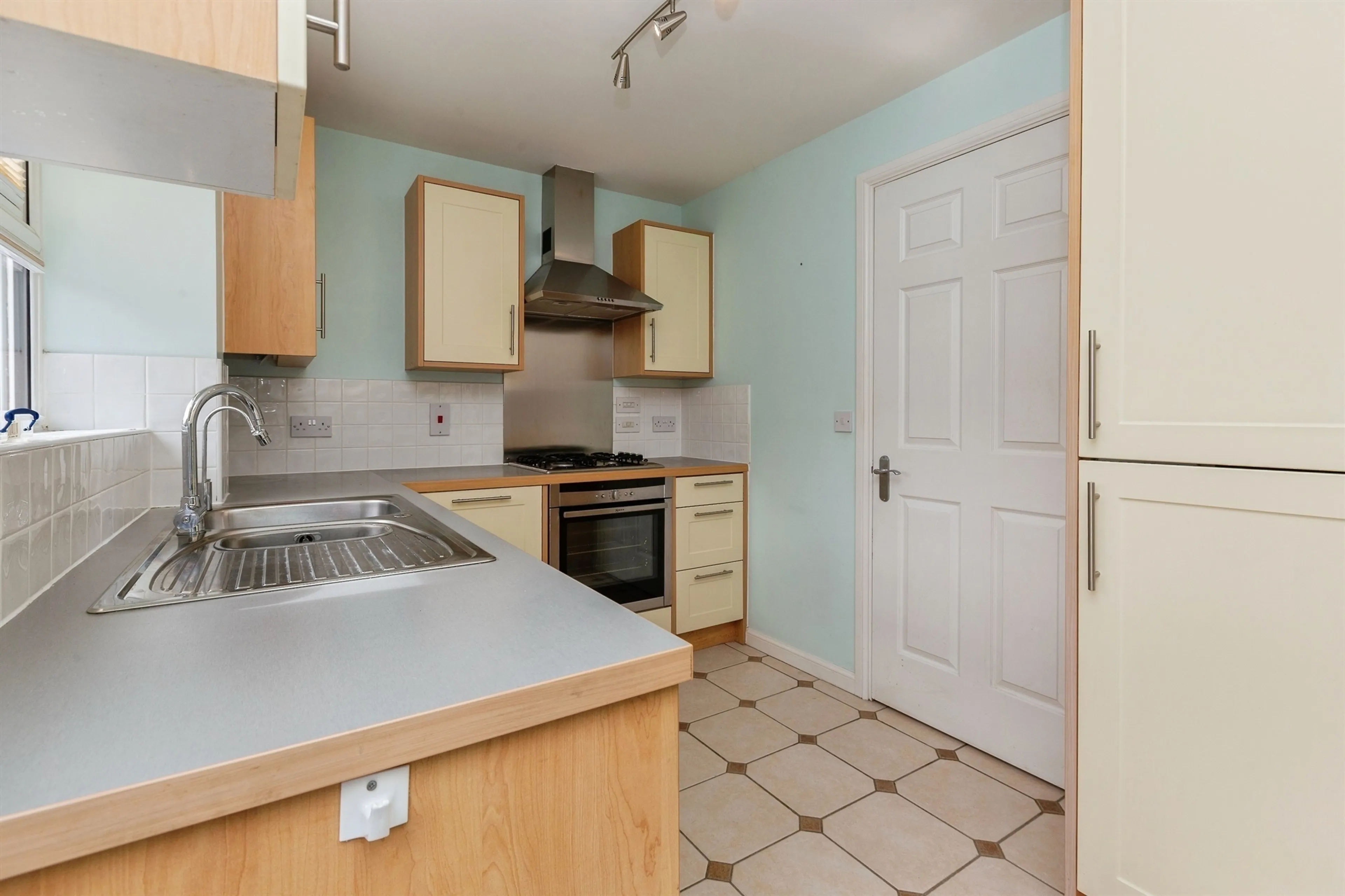 Property photo 16
