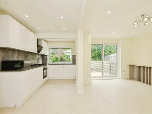 Newland Park Drive, YORKphoto