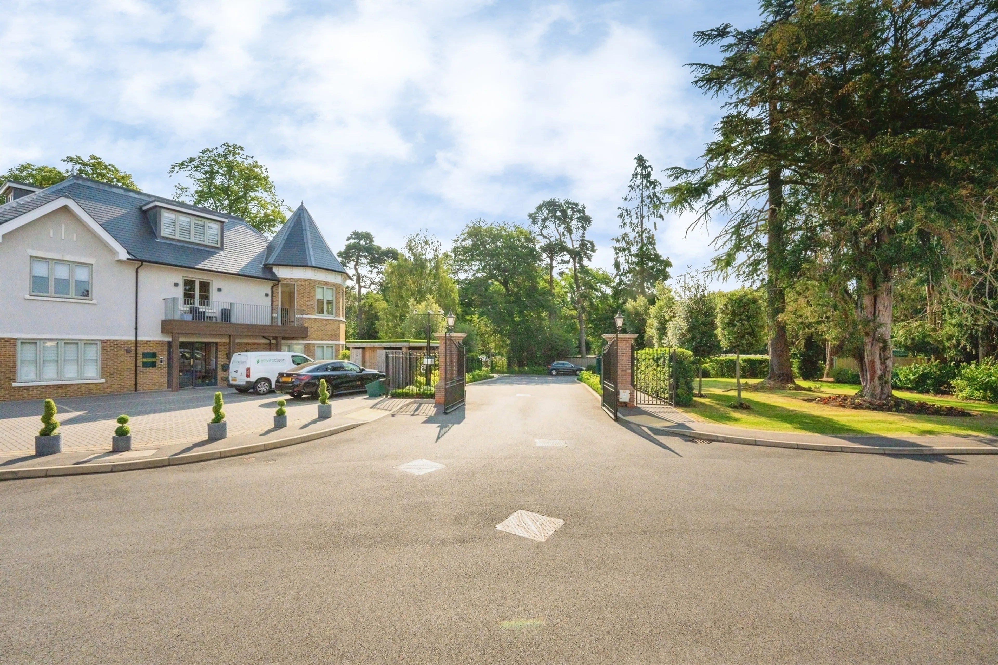 Property photo 25