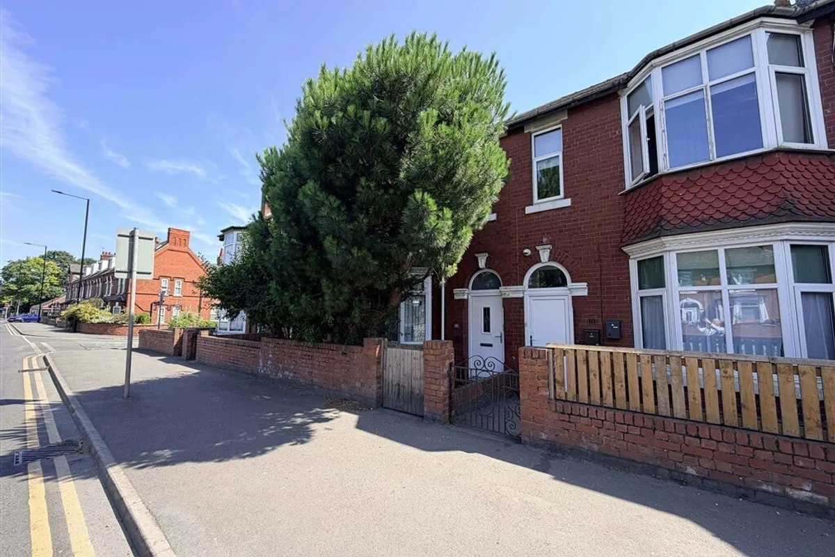 Warmsworth Road, DONCASTER