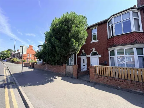 Warmsworth Road, DONCASTERphoto