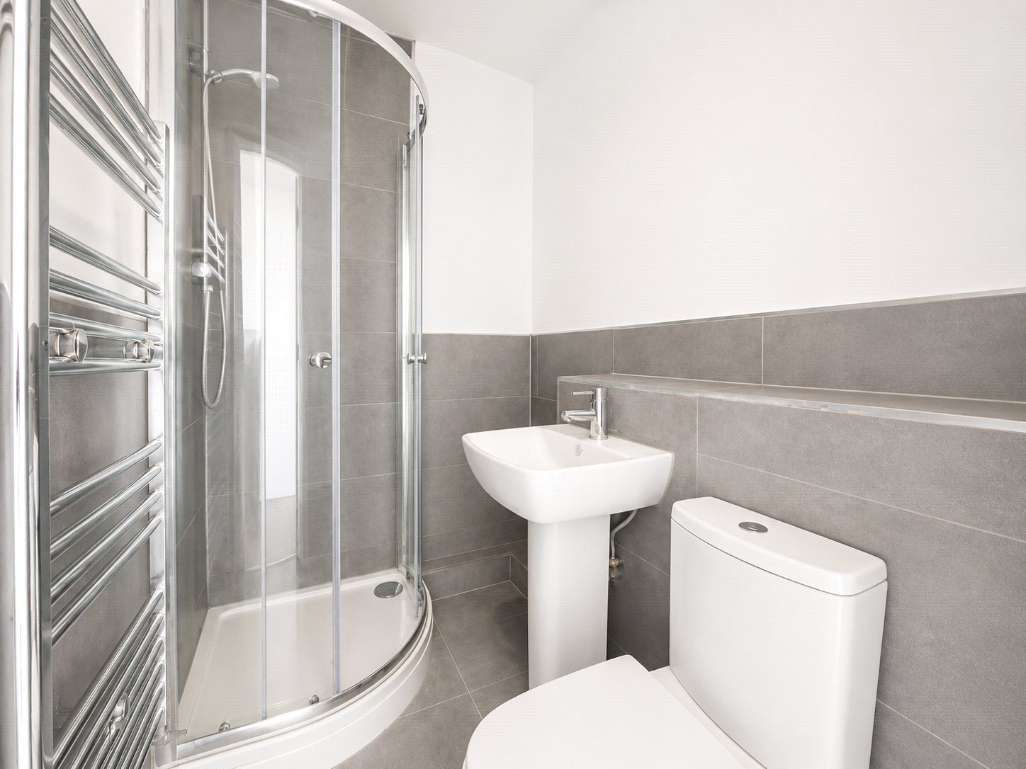 Elizabeth Way, Harlow, Essex, CM19 Image 2