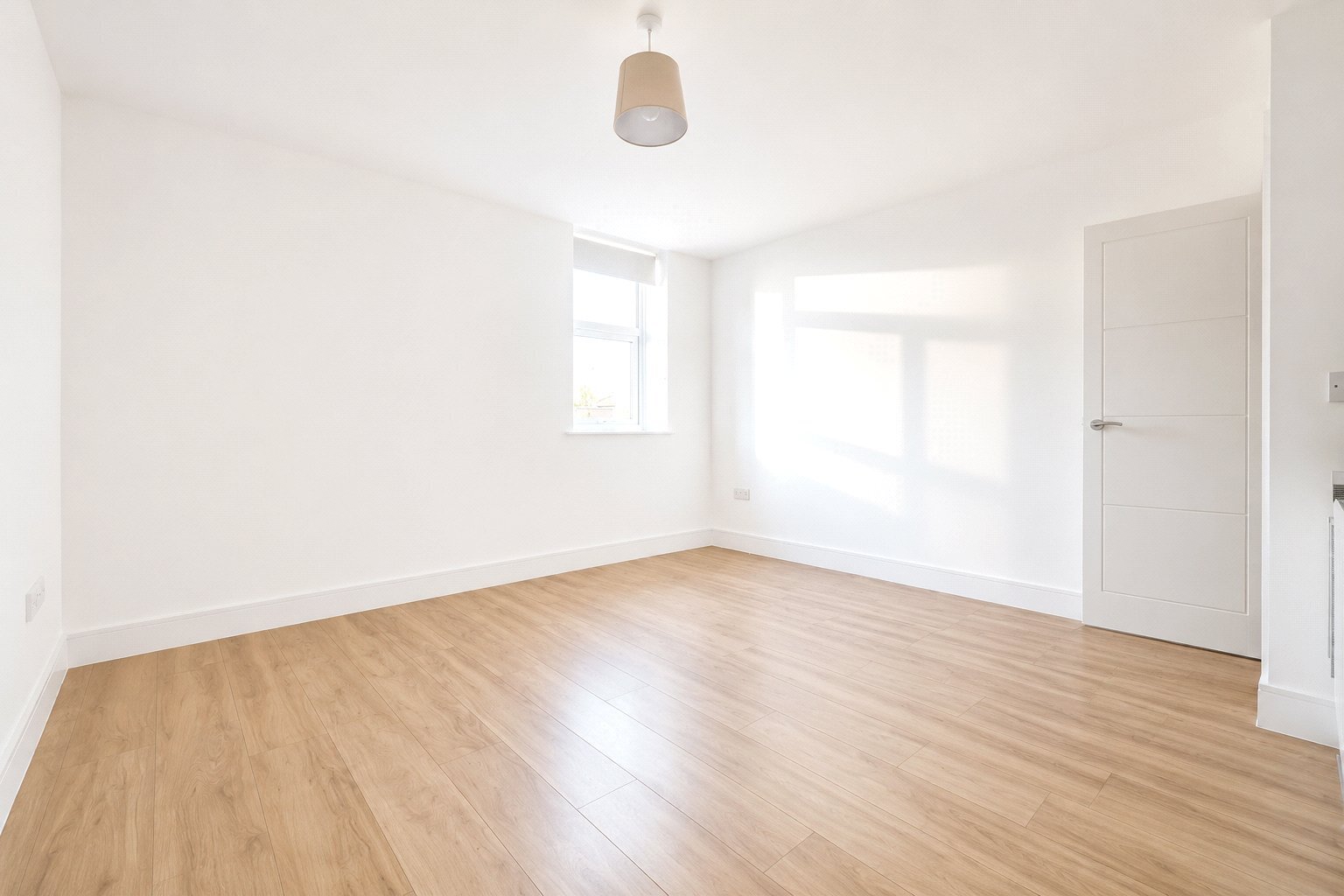 Elizabeth Way, Harlow, Essex, CM19 Image 3