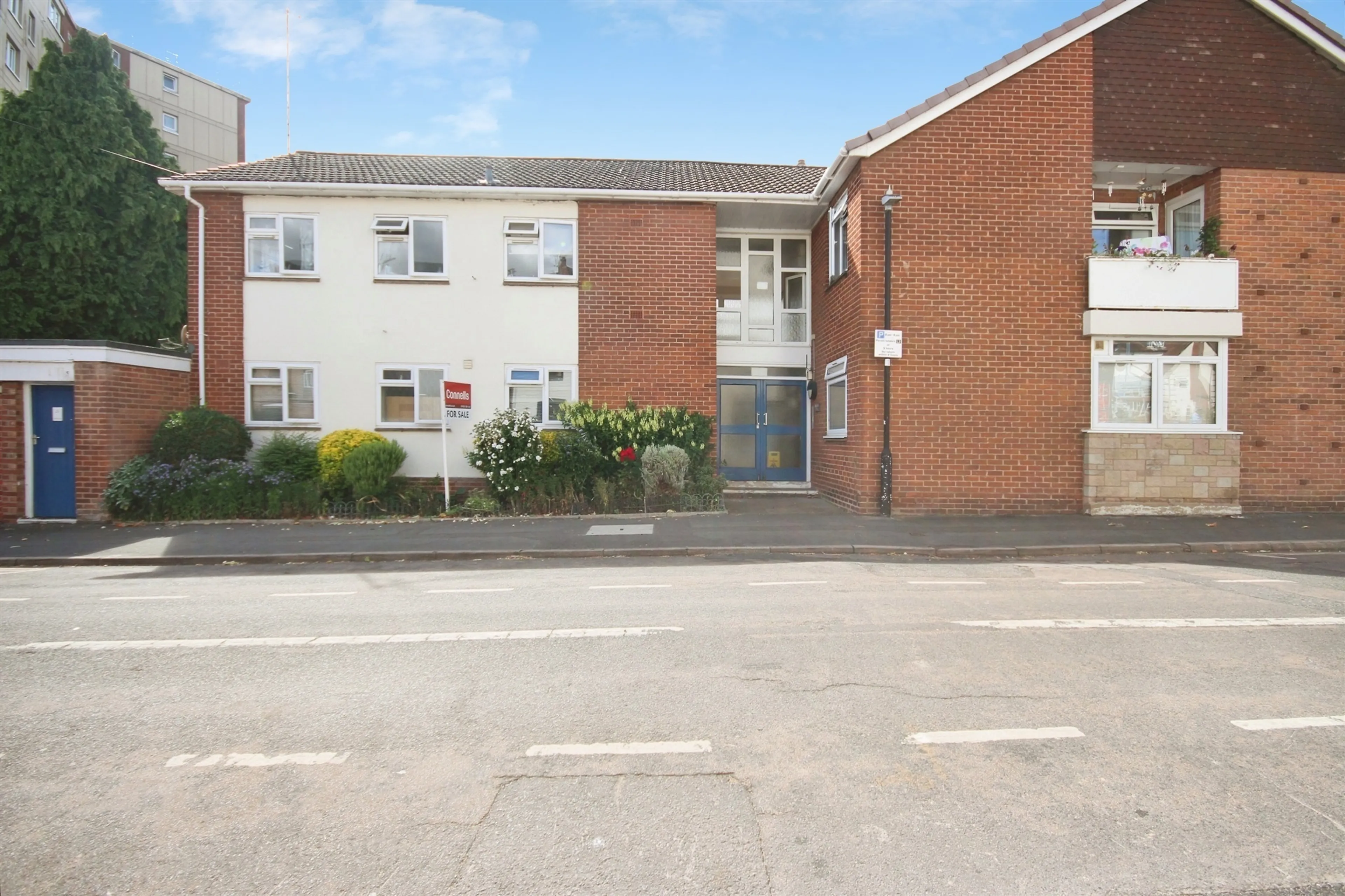 Property photo 0