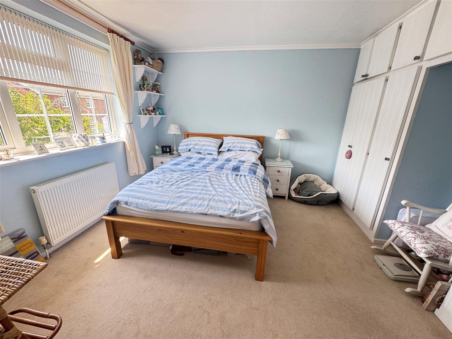 Collins Way, Leigh-On-Sea Image 7