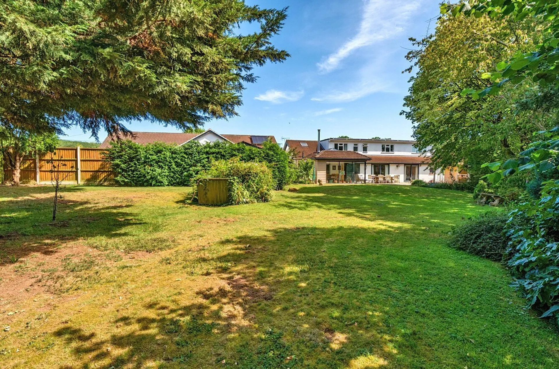 Property photo top 3