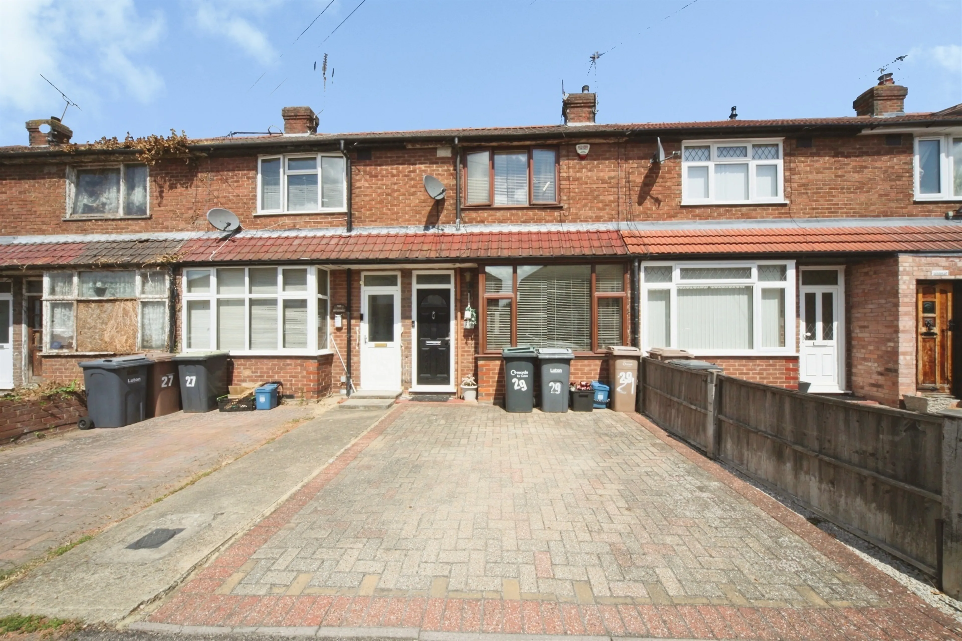 Property photo 0