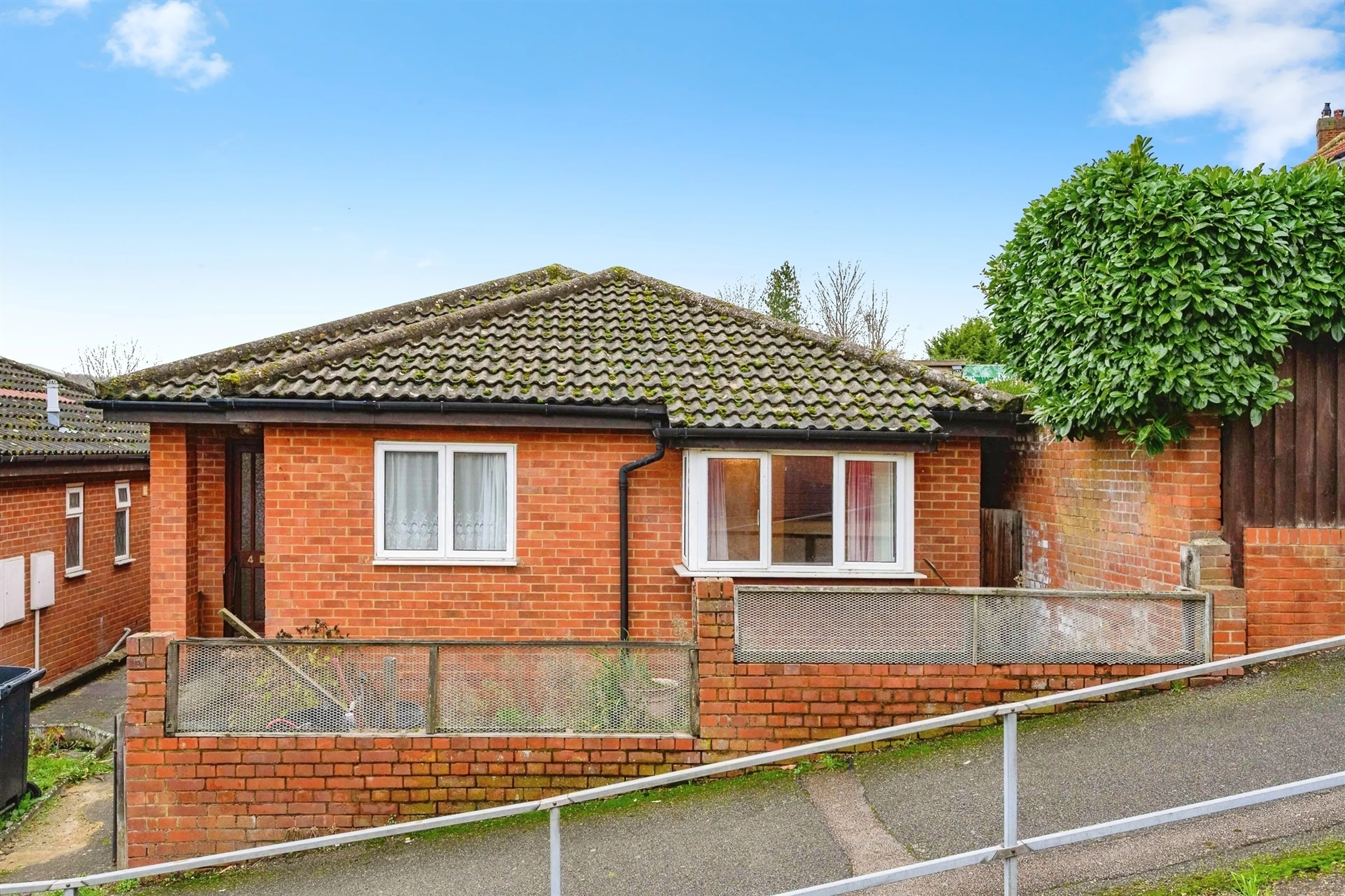 Property photo 0