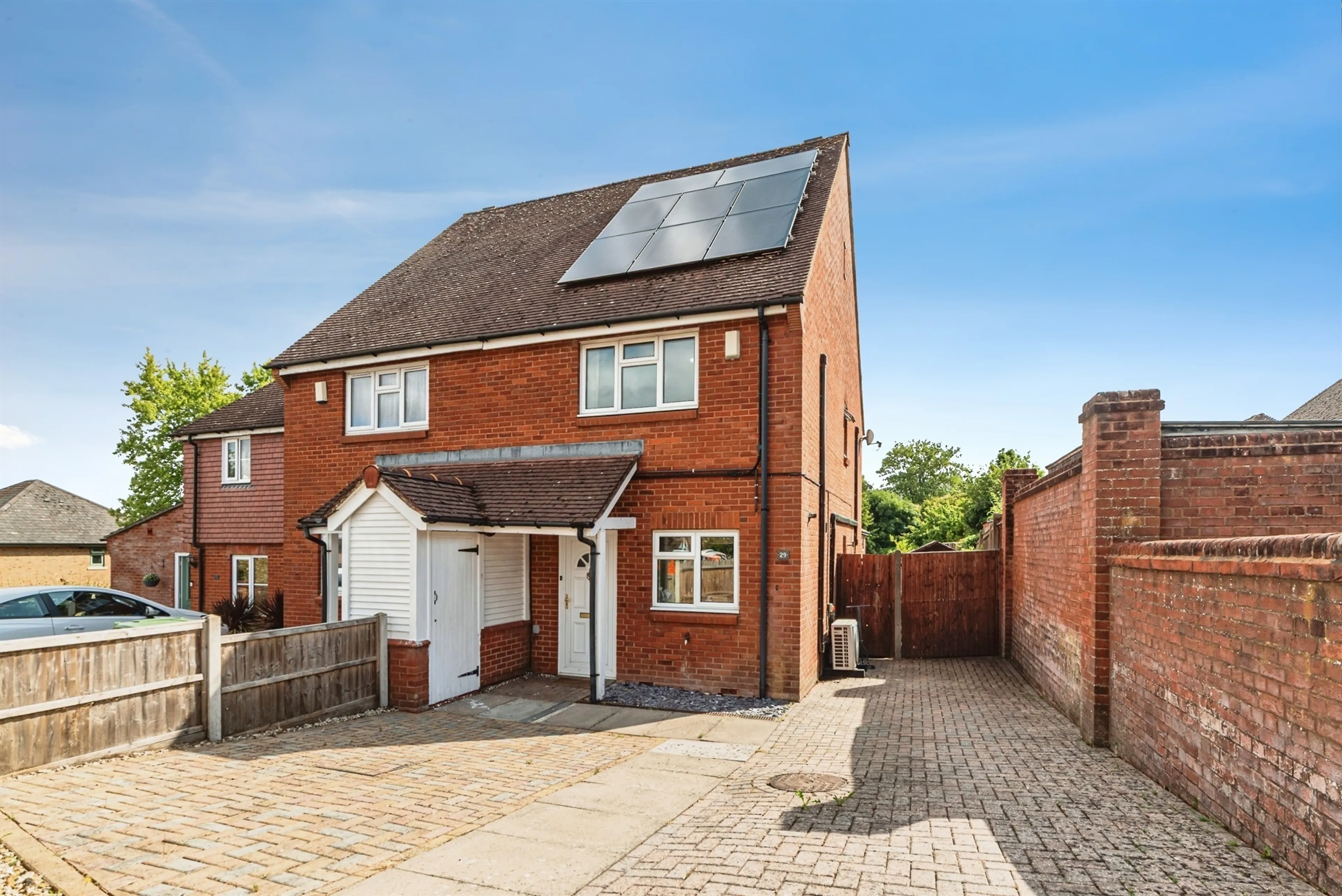 Property photo 0