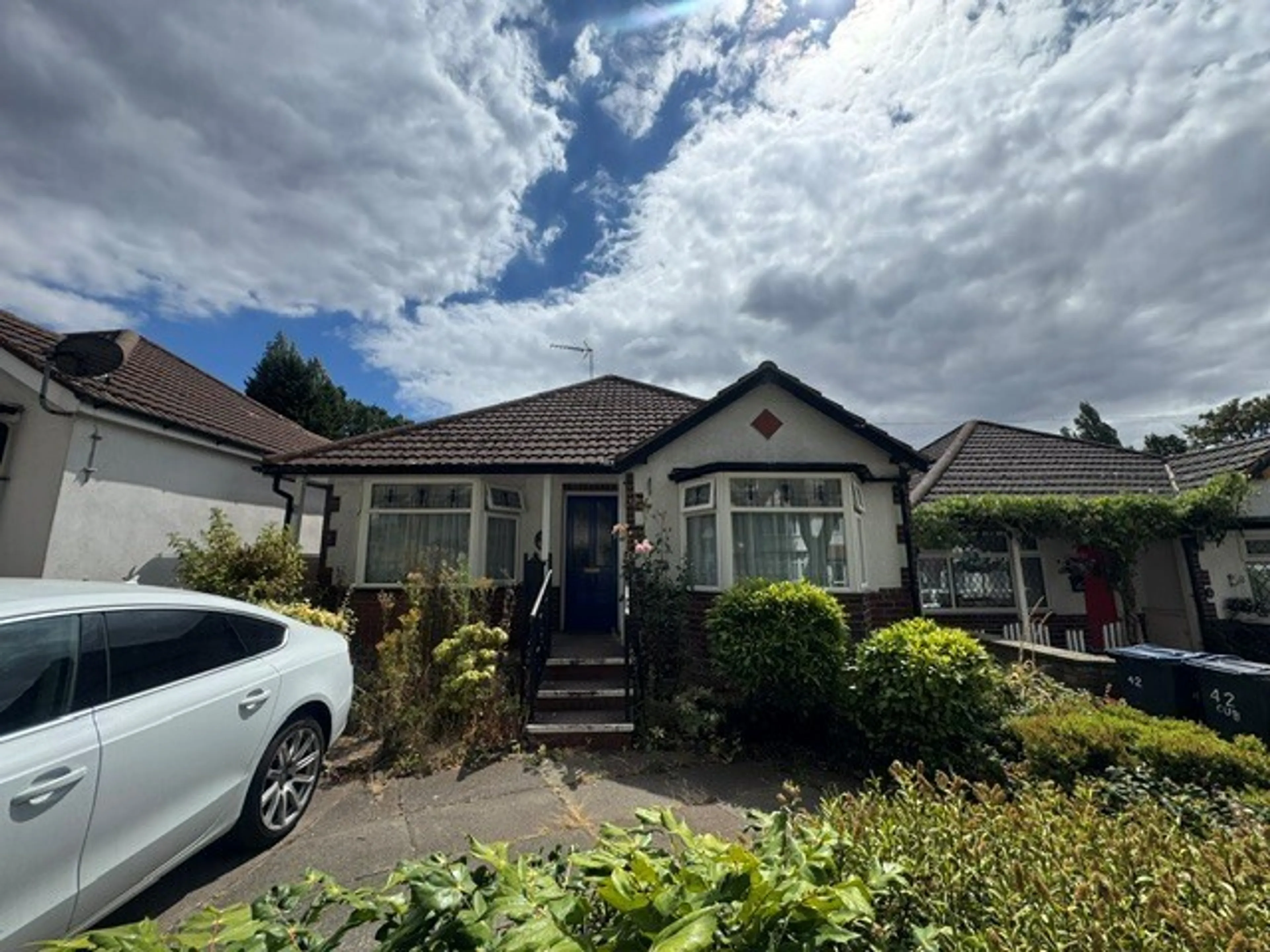 Property photo 0