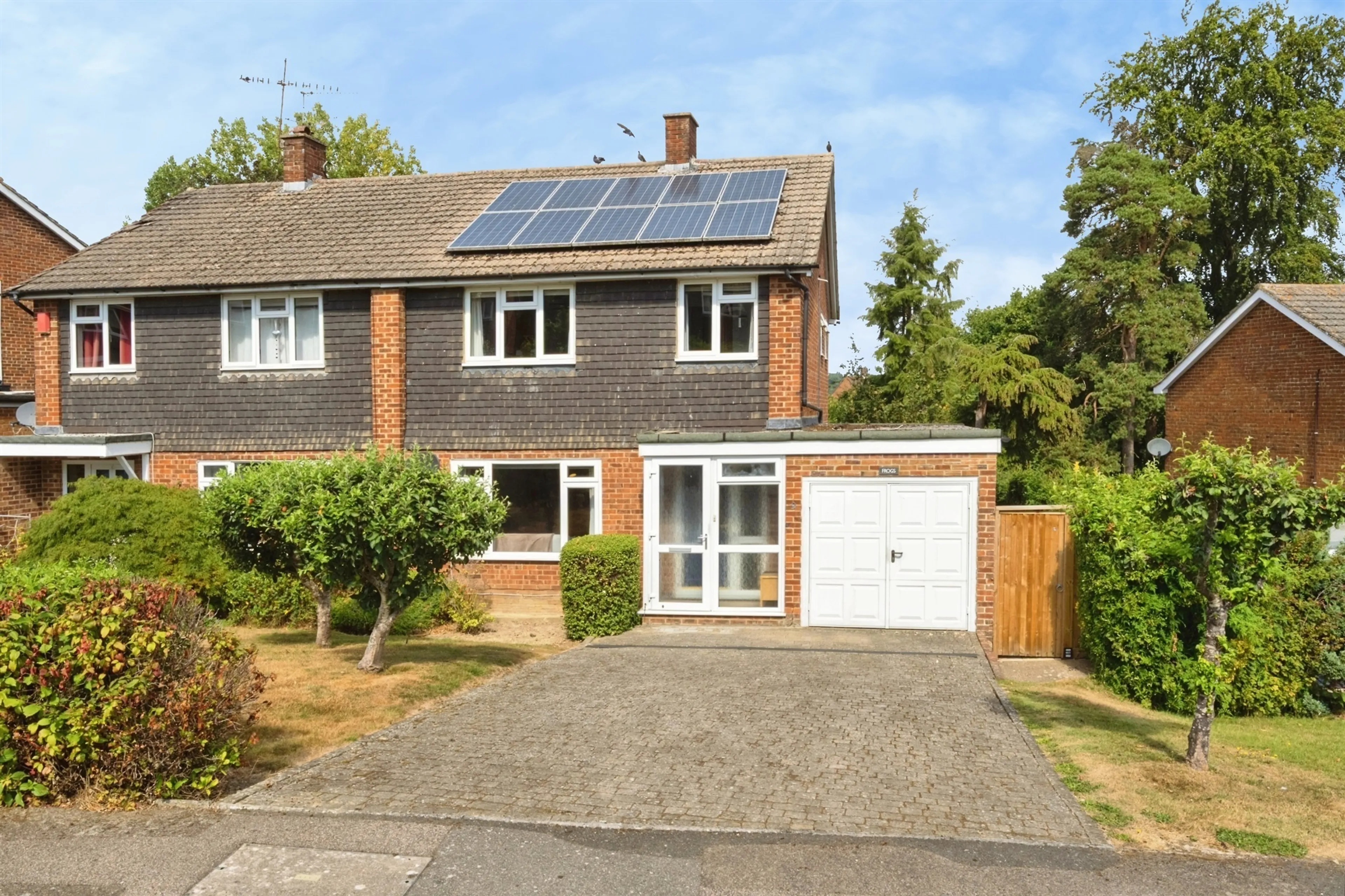 Property photo 0