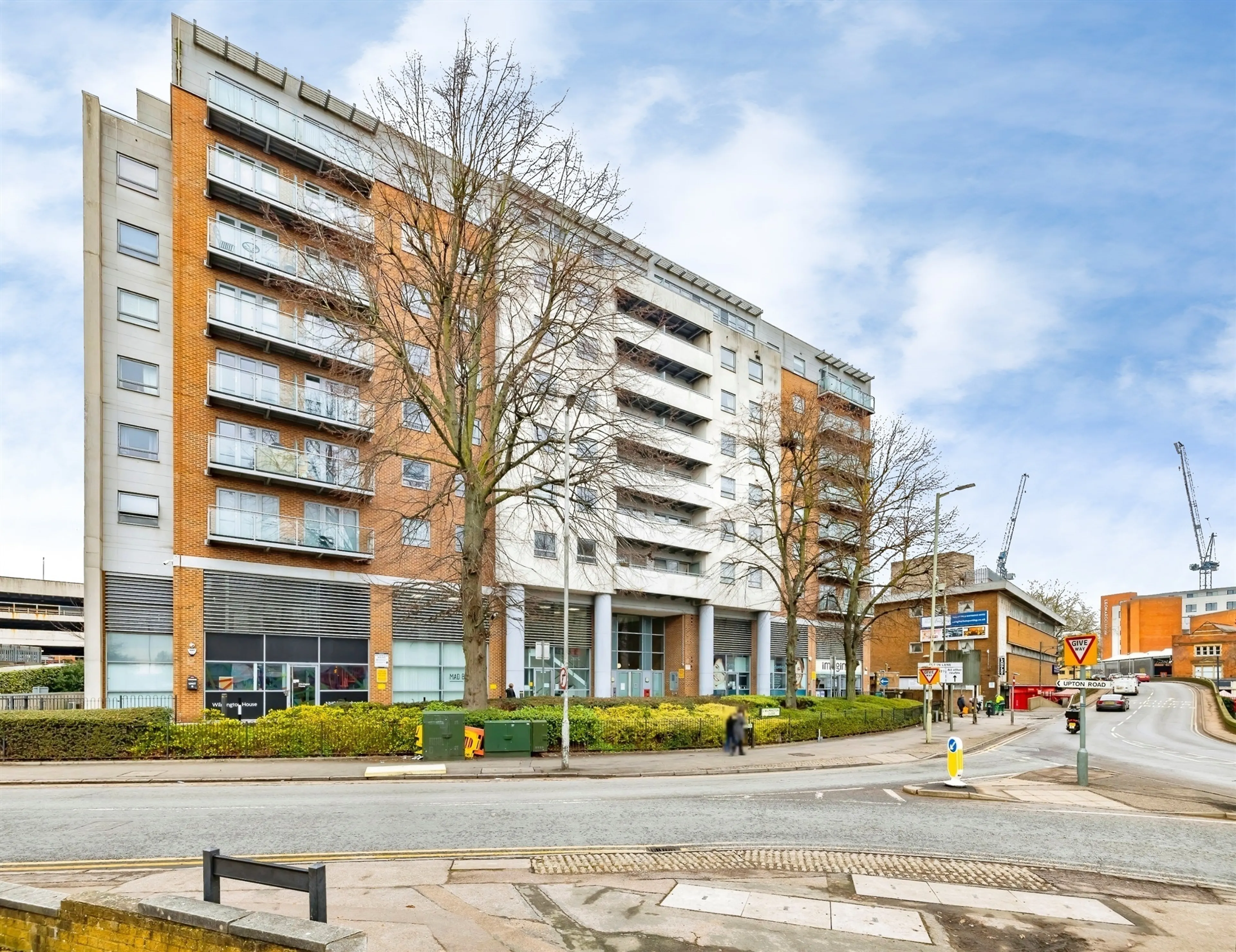Property photo 0
