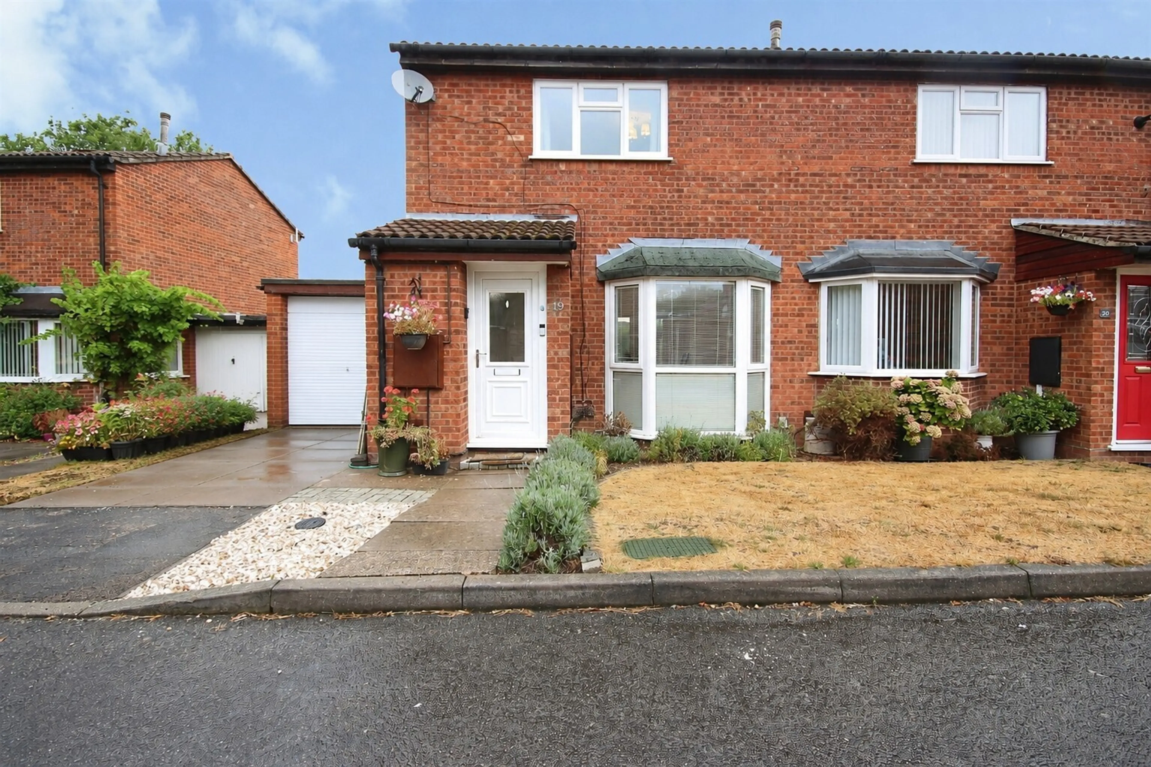 Property photo 0