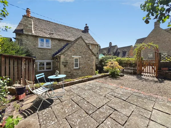 Church Lane, Burford, Oxfordshire, OX18