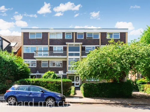 Cambalt Road, Londonphoto