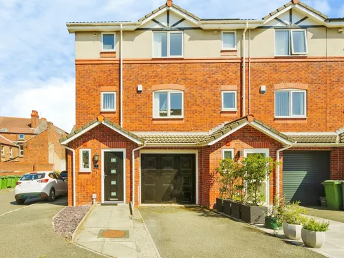 Sandrock Close, Wallaseyphoto