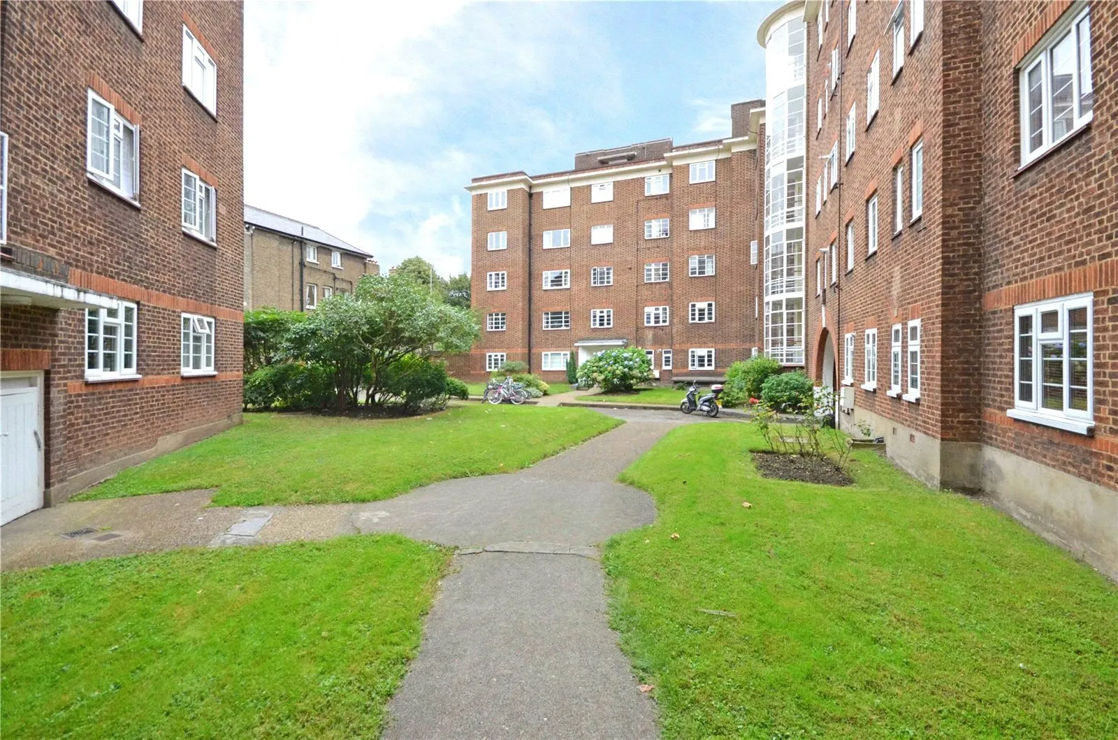West Hampstead, West Hampstead, London, NW6