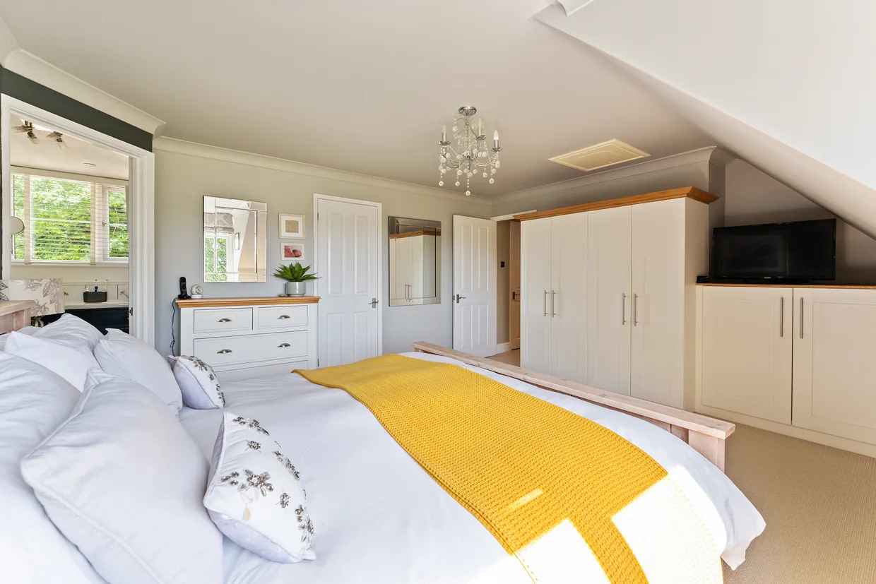 North Gorley, Fordingbridge, SP6 photo 9