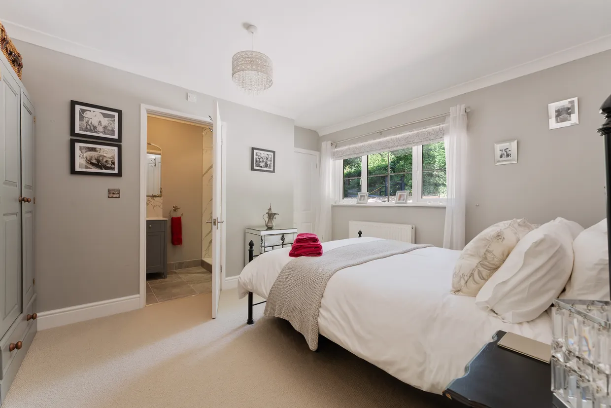 North Gorley, Fordingbridge, SP6 photo 10