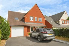 Lysander Crescent, Watchfield, Swindon