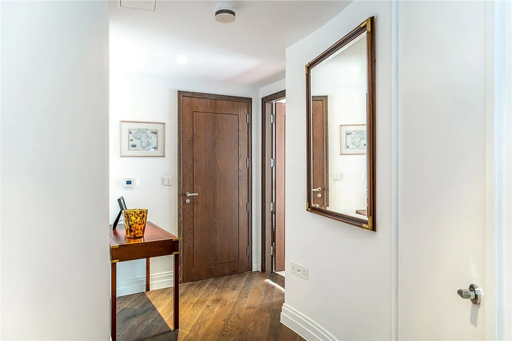 Tufton Street, London, SW1P photo 10