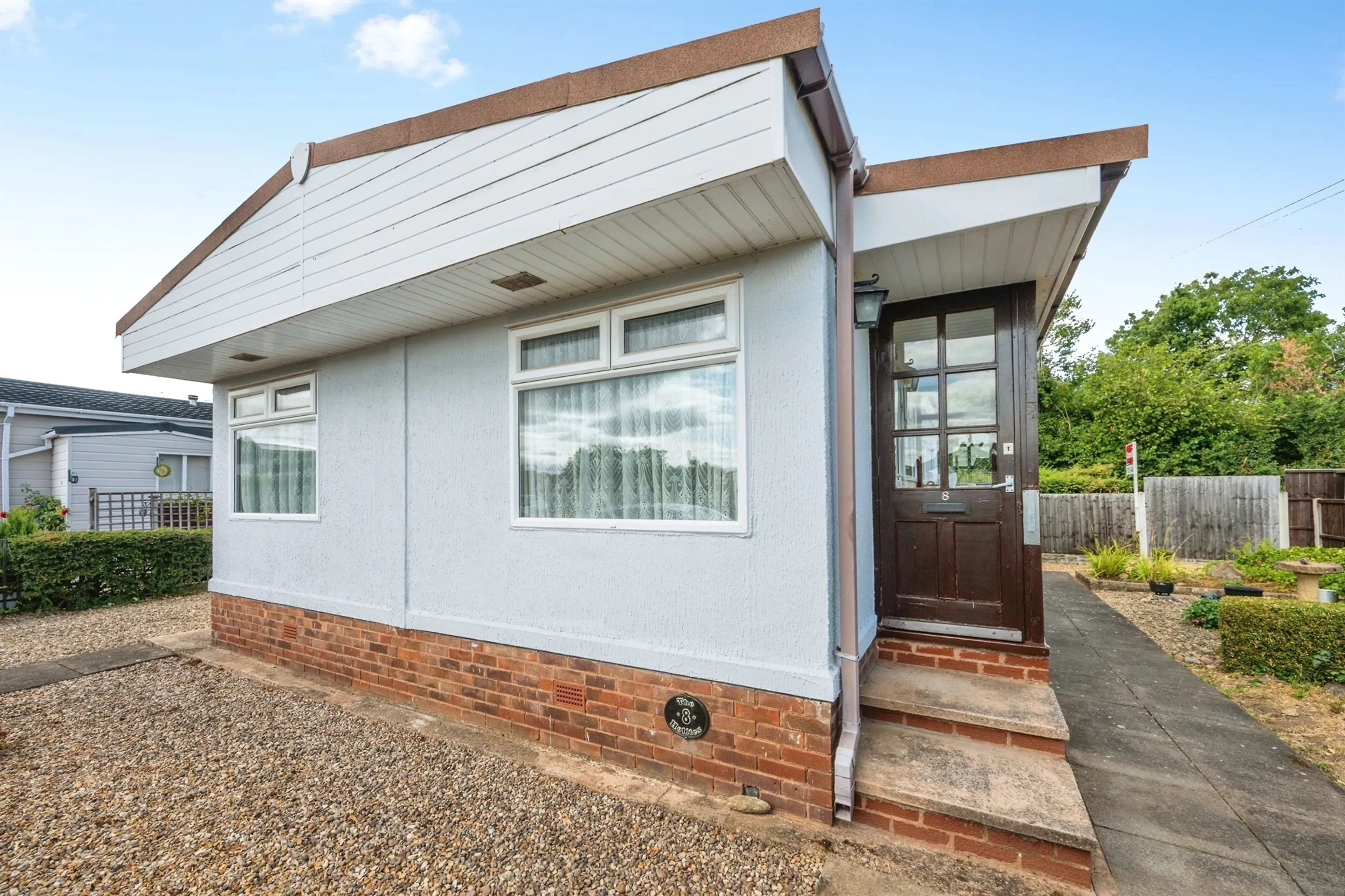 Property photo 0