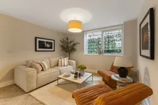 Page House, East Street, Epsom, KT17 photo 2