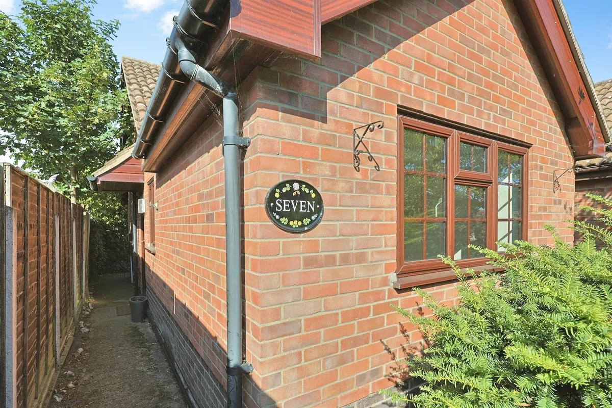 Hawthorn Close, Spixworth, Norwich