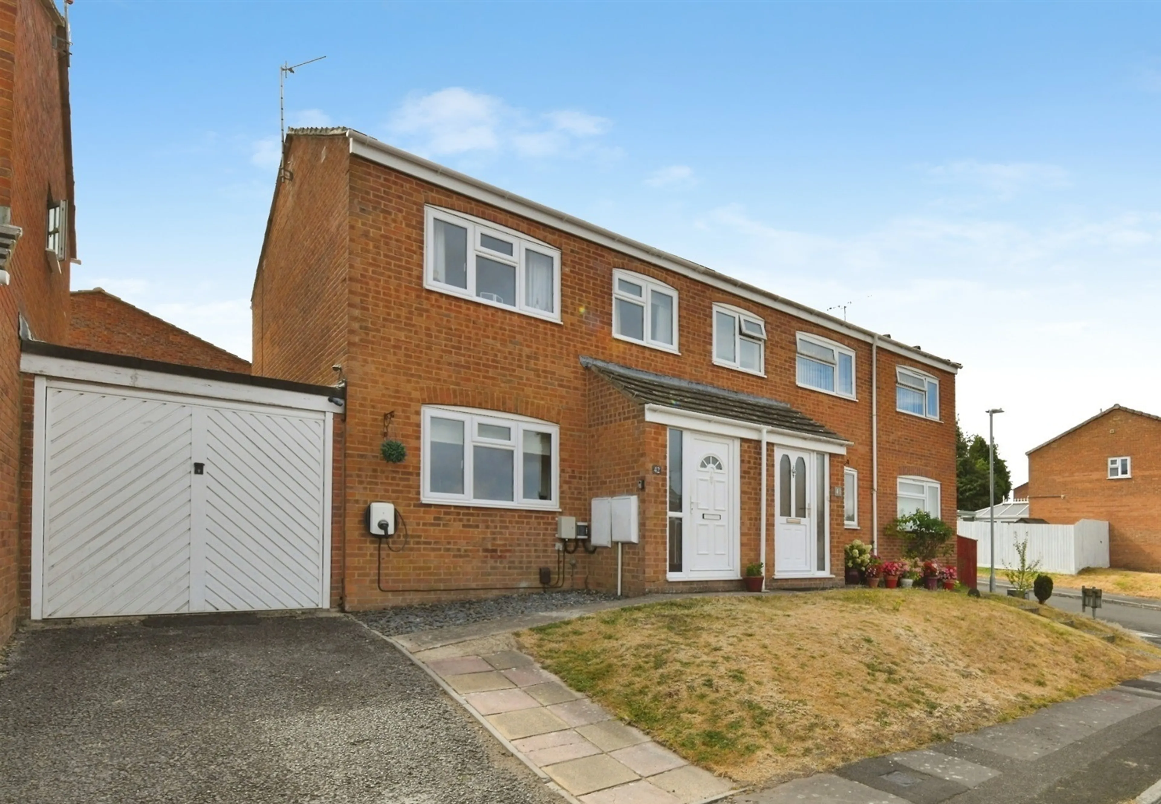 Property photo 0