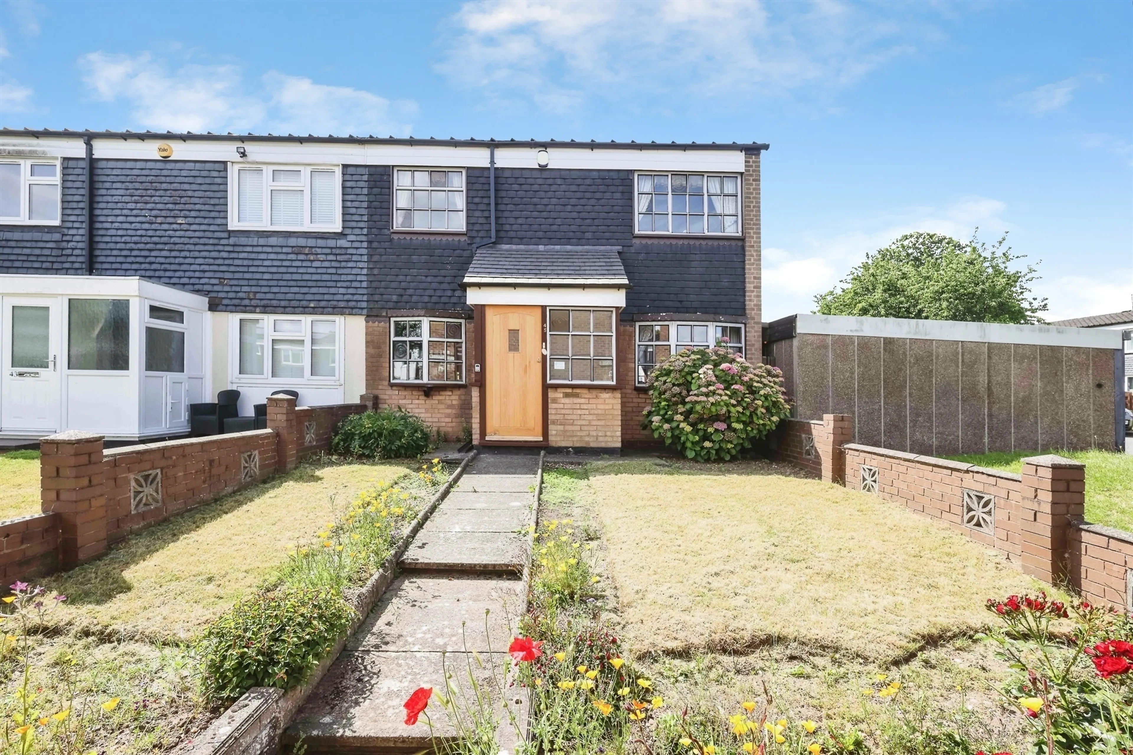 Property photo 0