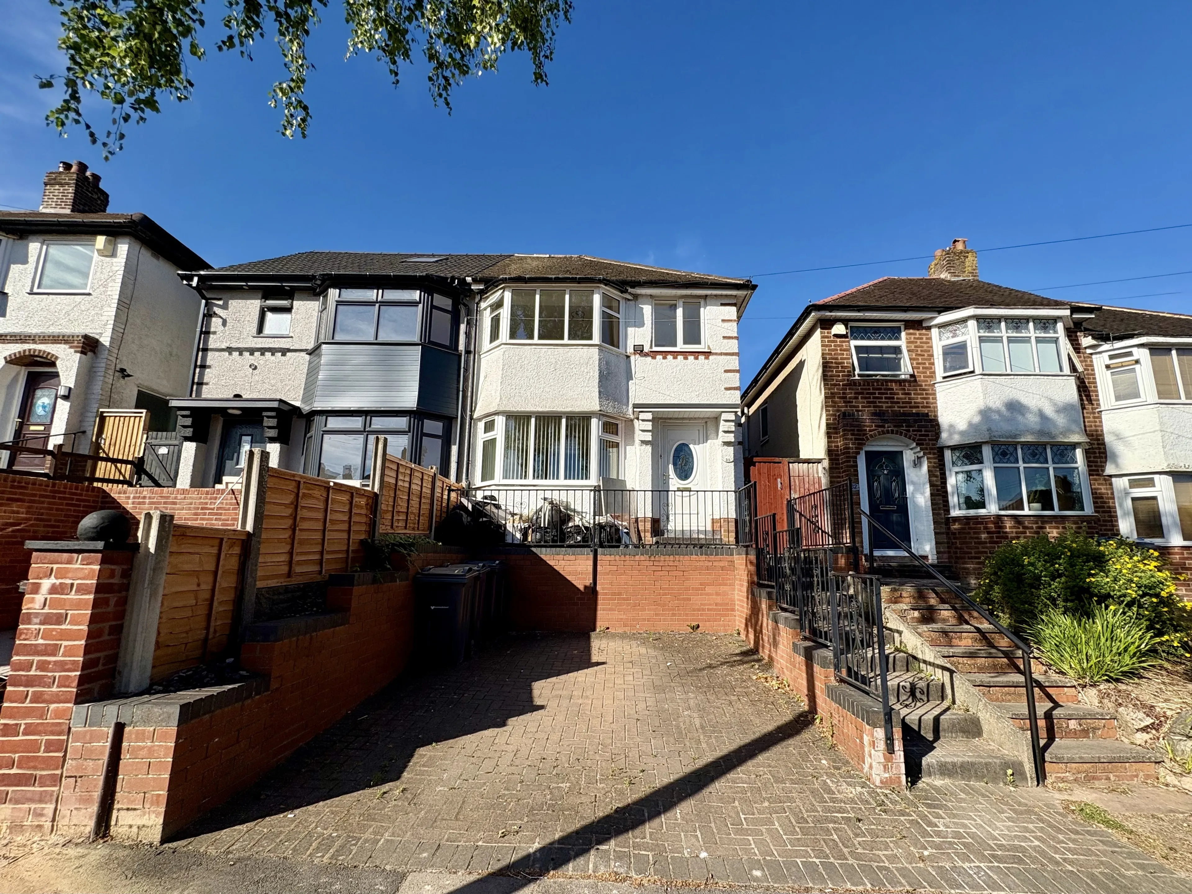 Property photo 0