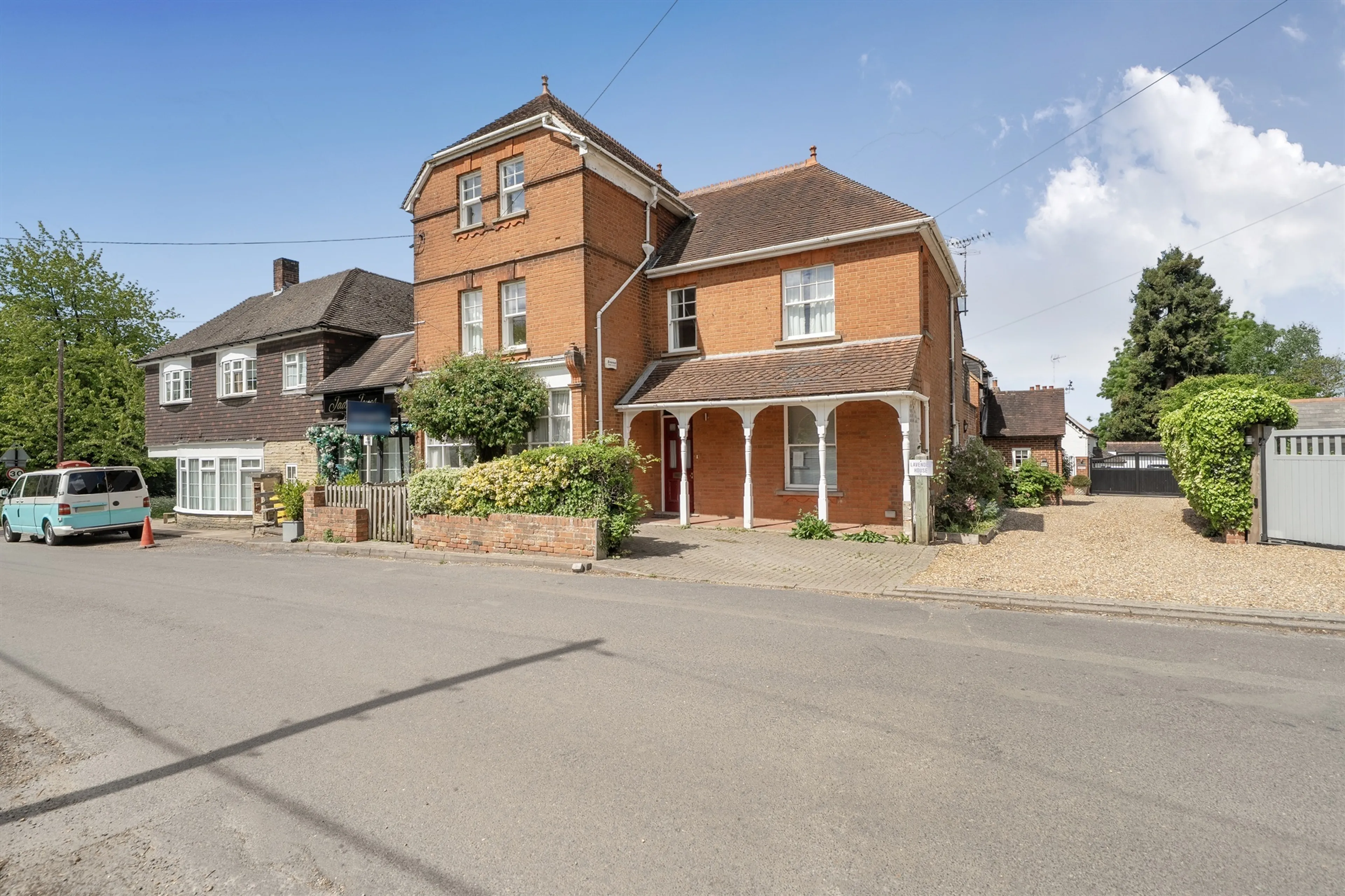 Property at Bigfrith Lane, Cookham, Maidenhead