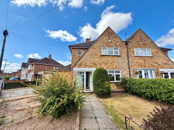 Saltersgate Drive, Birstall, Leics, L...