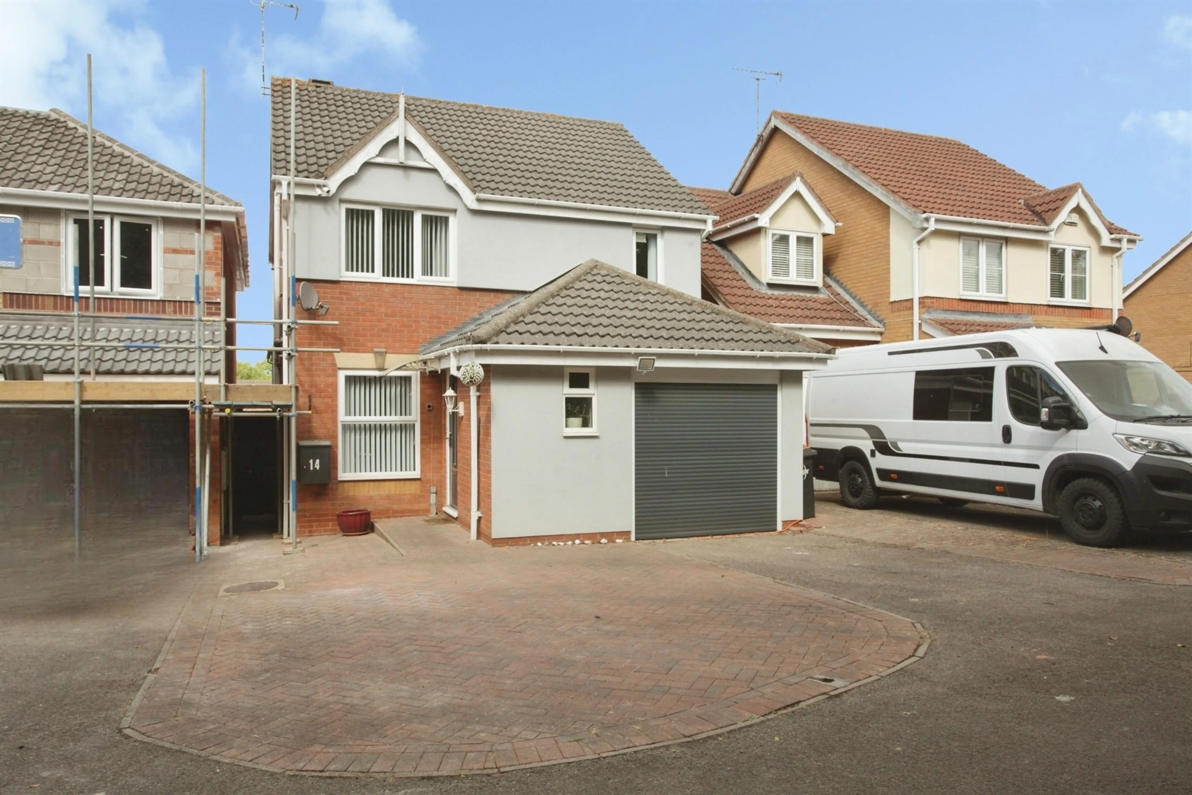 Property photo 0