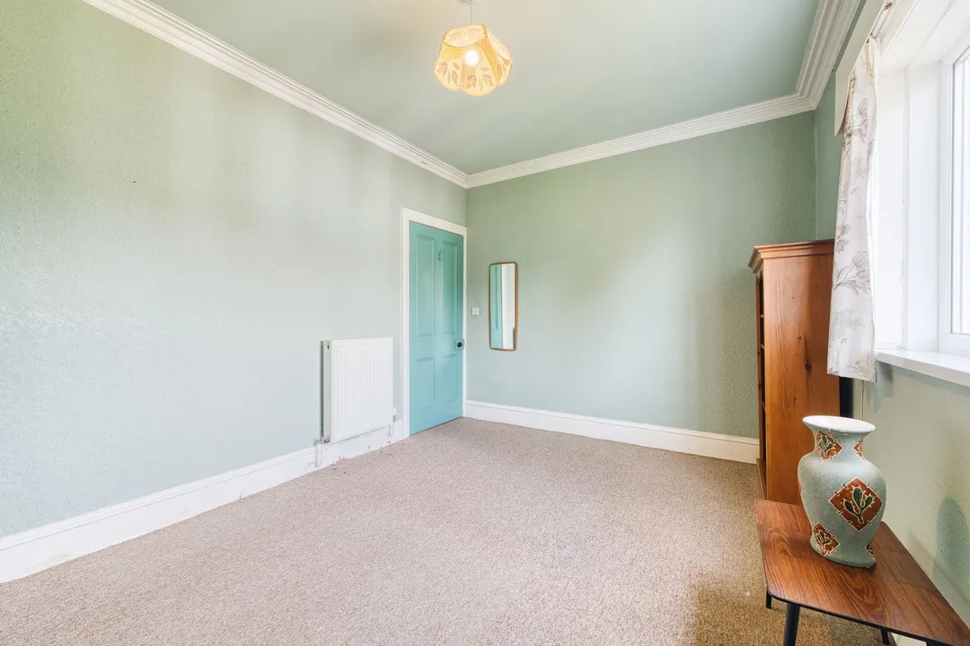 https://mr0.homeflow-assets.co.uk/files/photo/image/48050/6827/_x_/DSC_0251_HDR-17.jpg