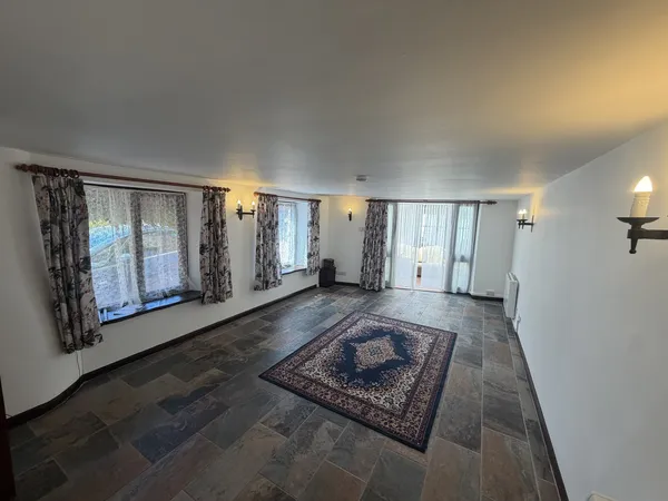 Osmons Cottage, TA4