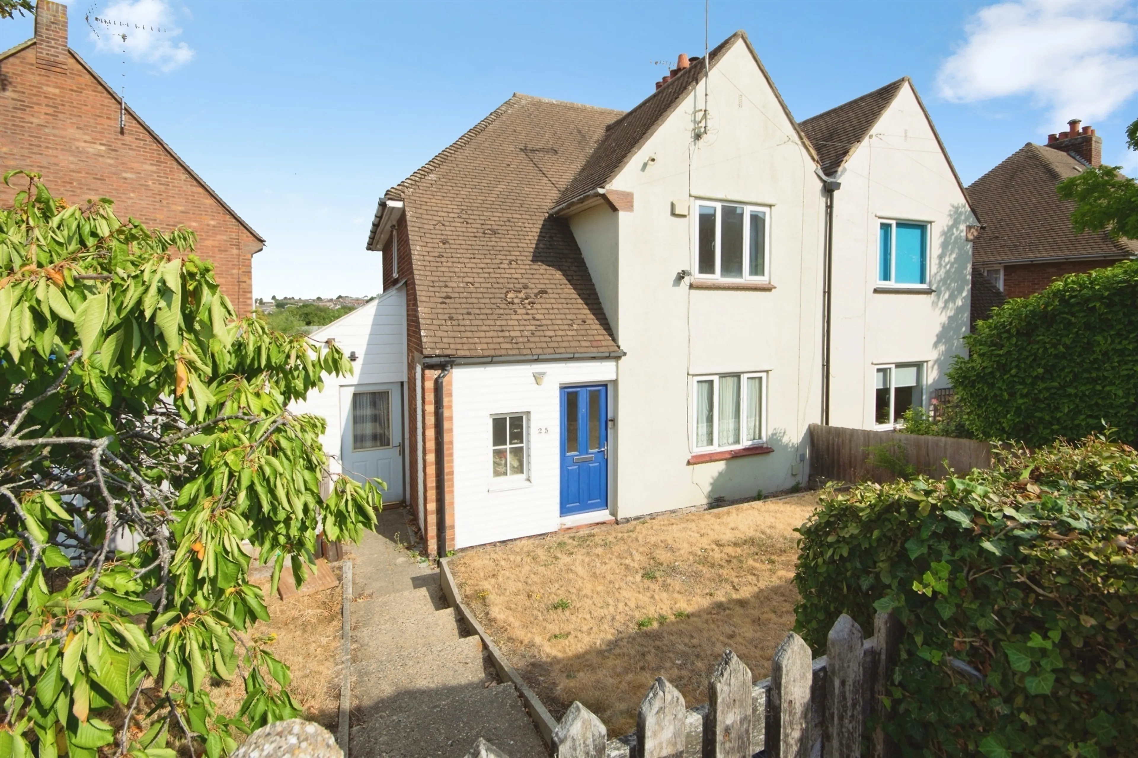 Property photo 0
