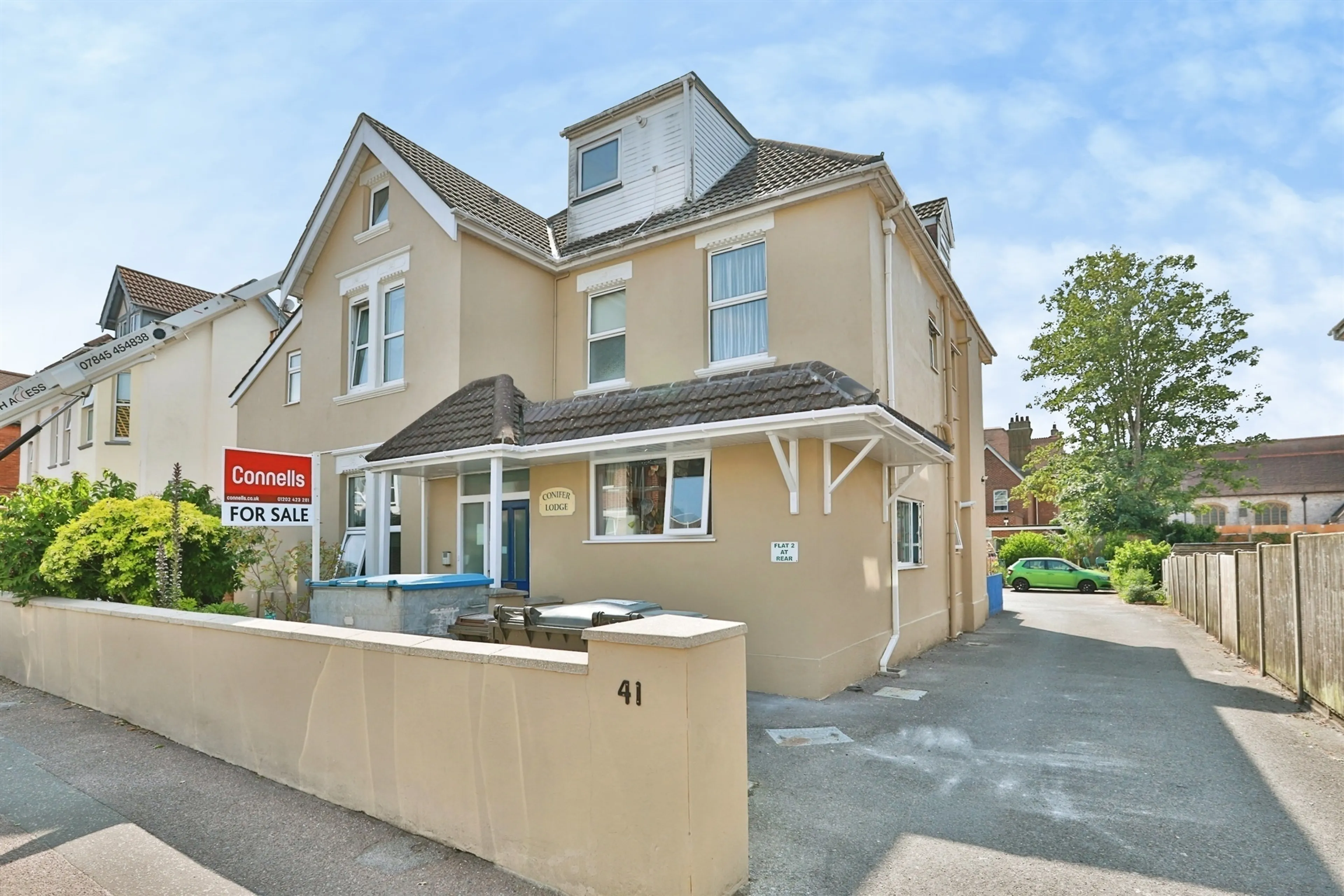 Property photo 0