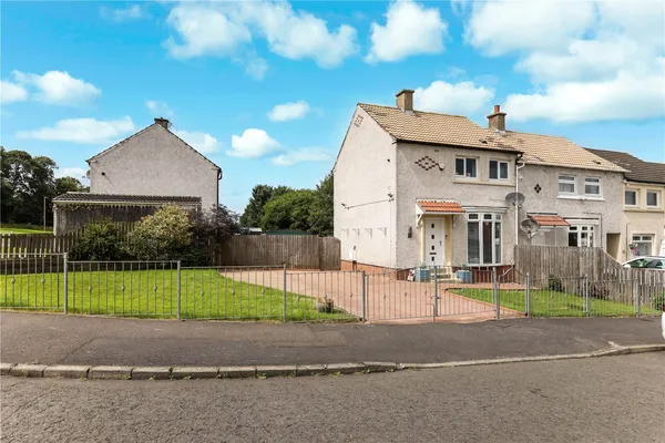 Cedar Drive, Uddingston, Glasgow, Nor...