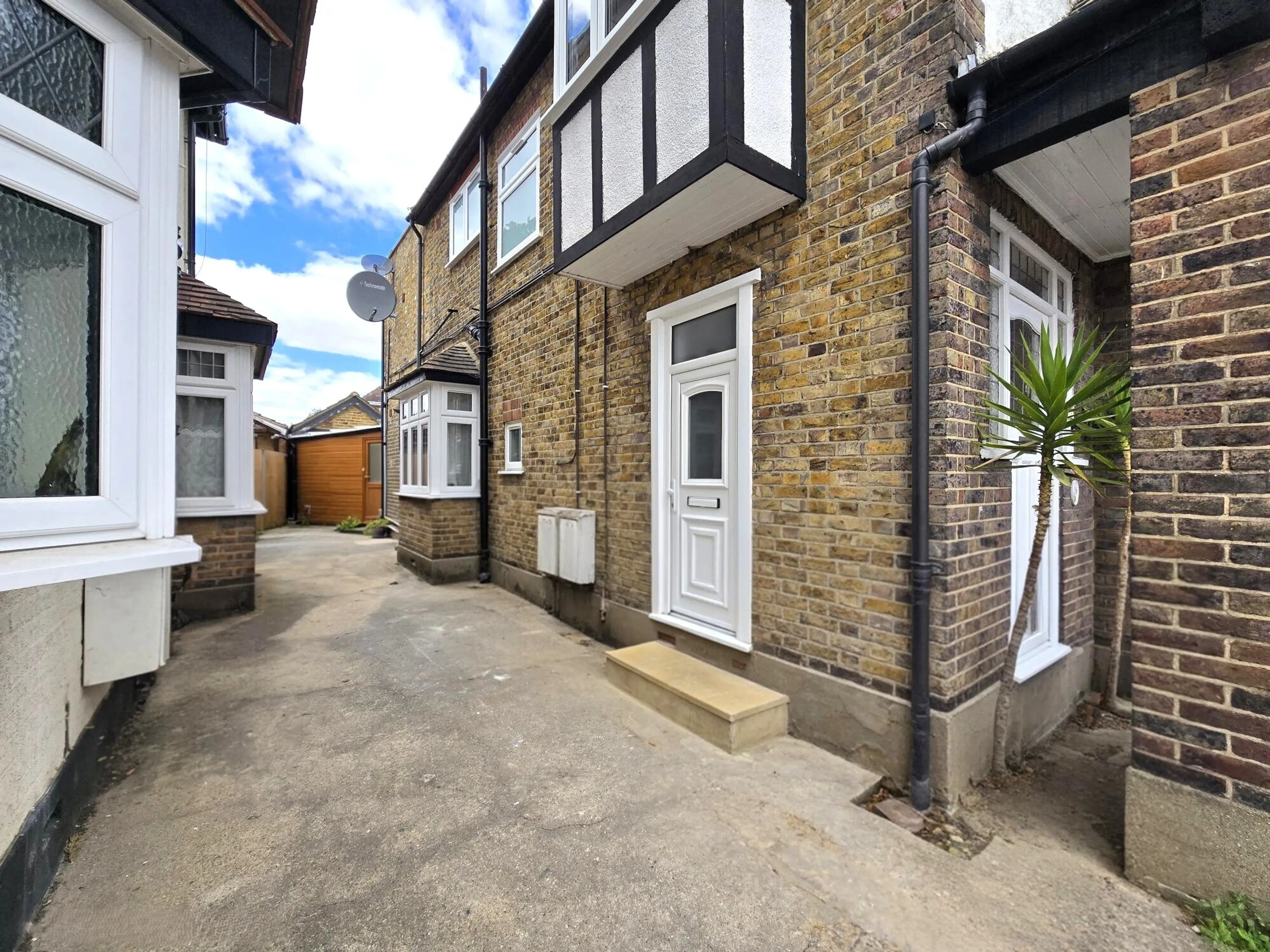 Property at Chase Way, LONDON
