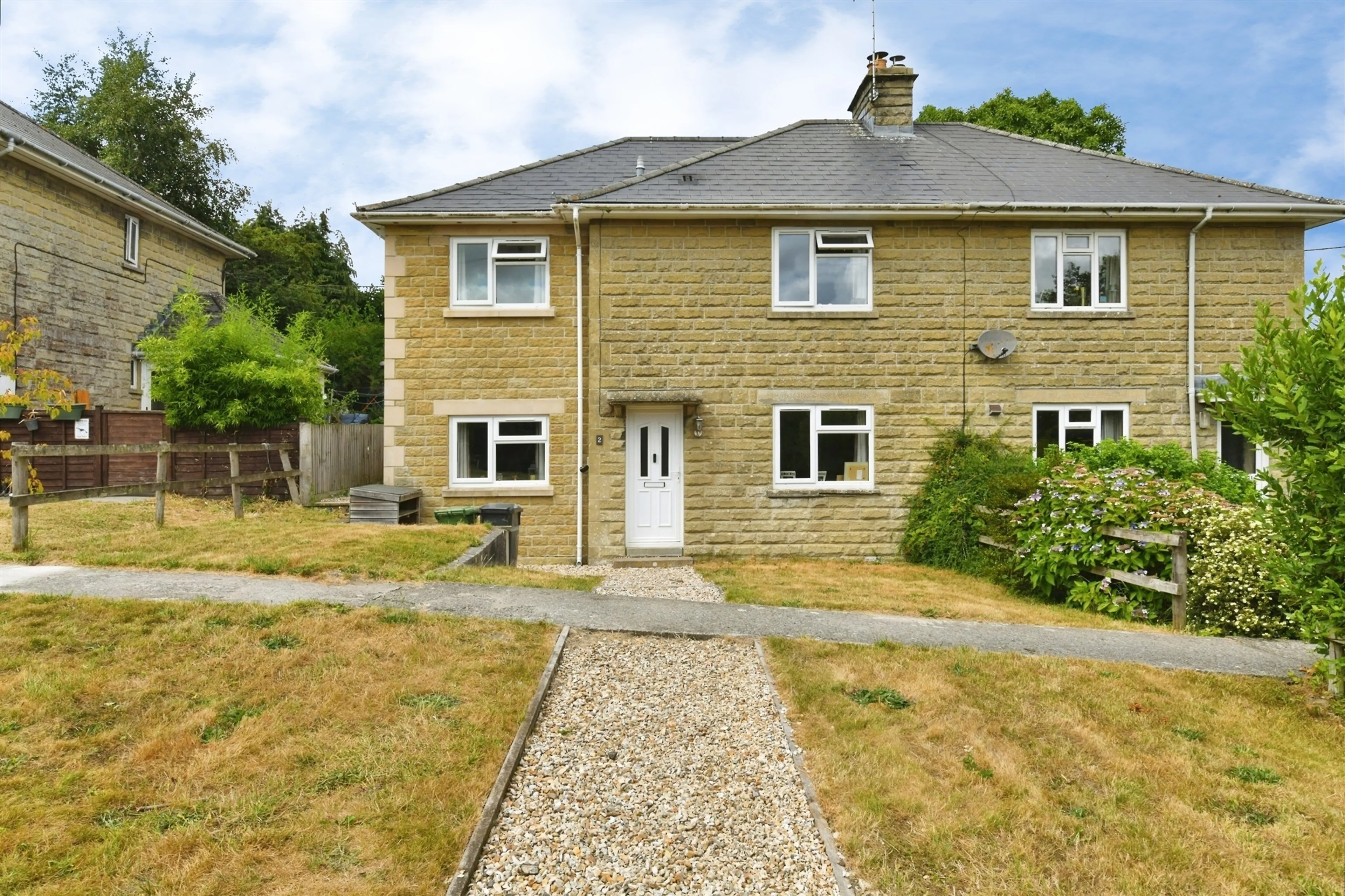 Property photo 0