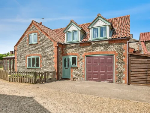 Beach Road, Mundesley, Norwichphoto