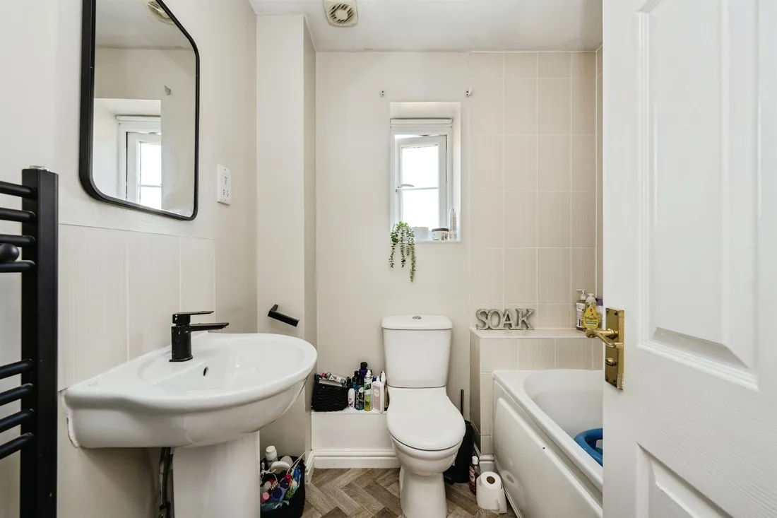 Property photo 16