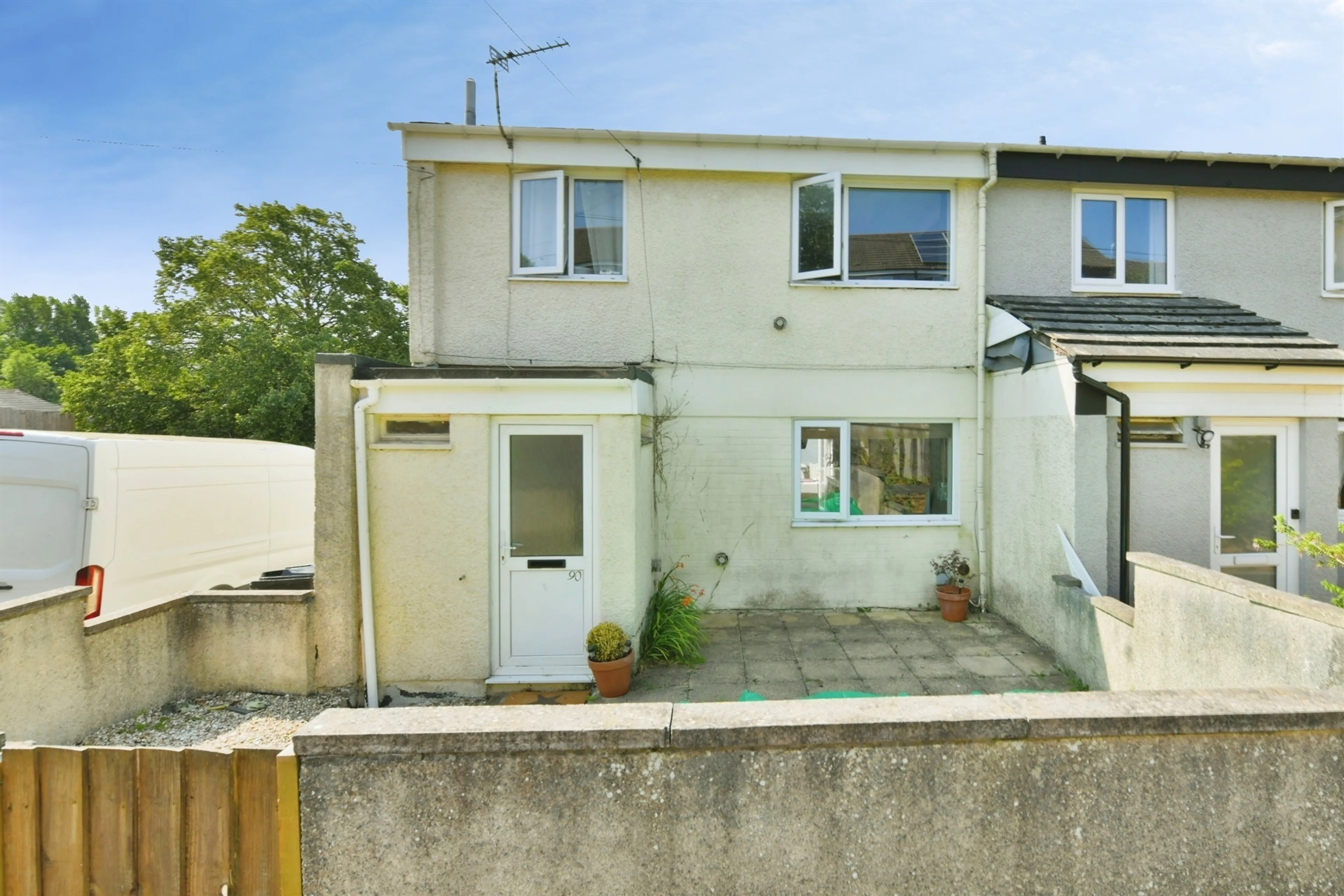 Property photo 0